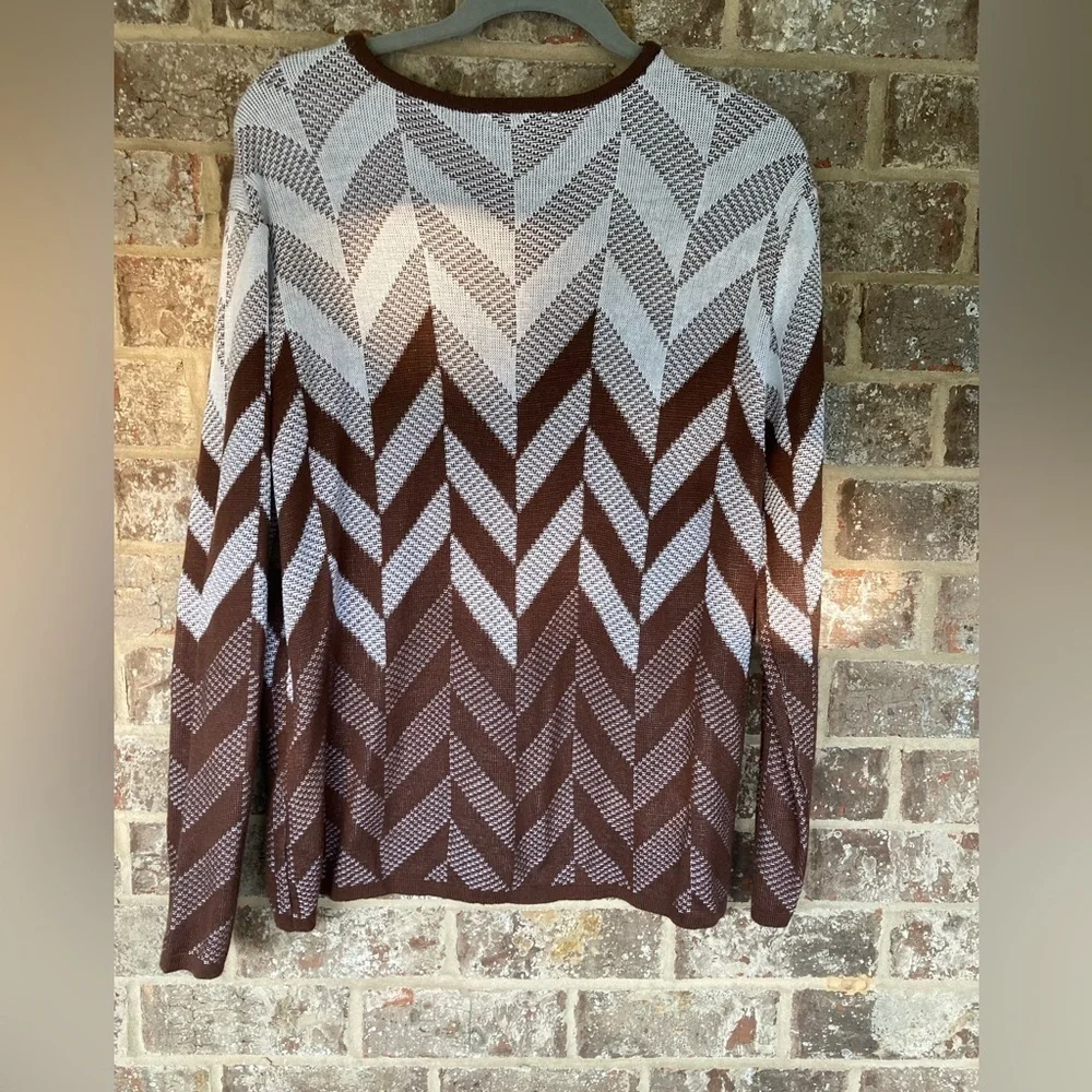 Southern Lady Brown Chevron Knit Sweater Size Medium